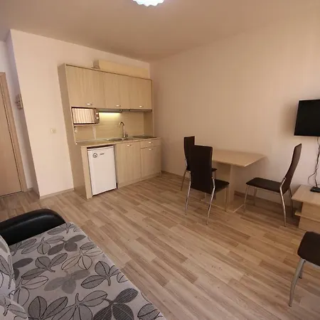 Hotel Menada Lux - Tarsis